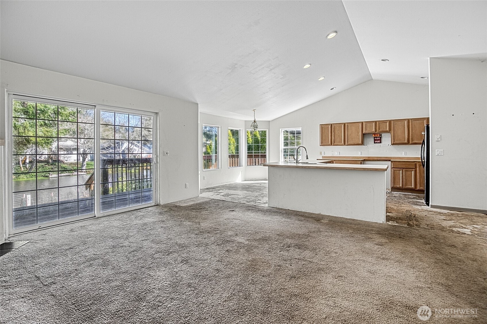 544 Makah Avenue SE, Ocean Shores, WA 98569