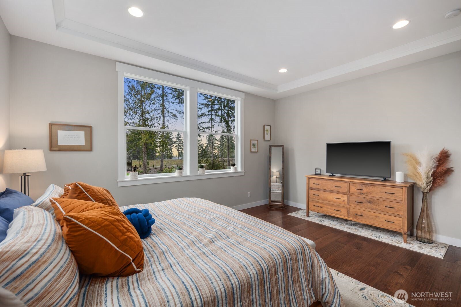 5492 Skyfall Place NW, Bremerton, WA 98312