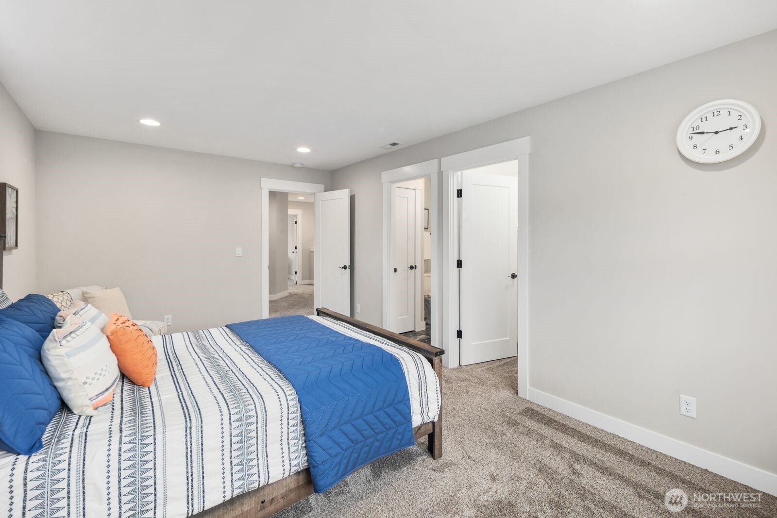 5492 Skyfall Place NW, Bremerton, WA 98312