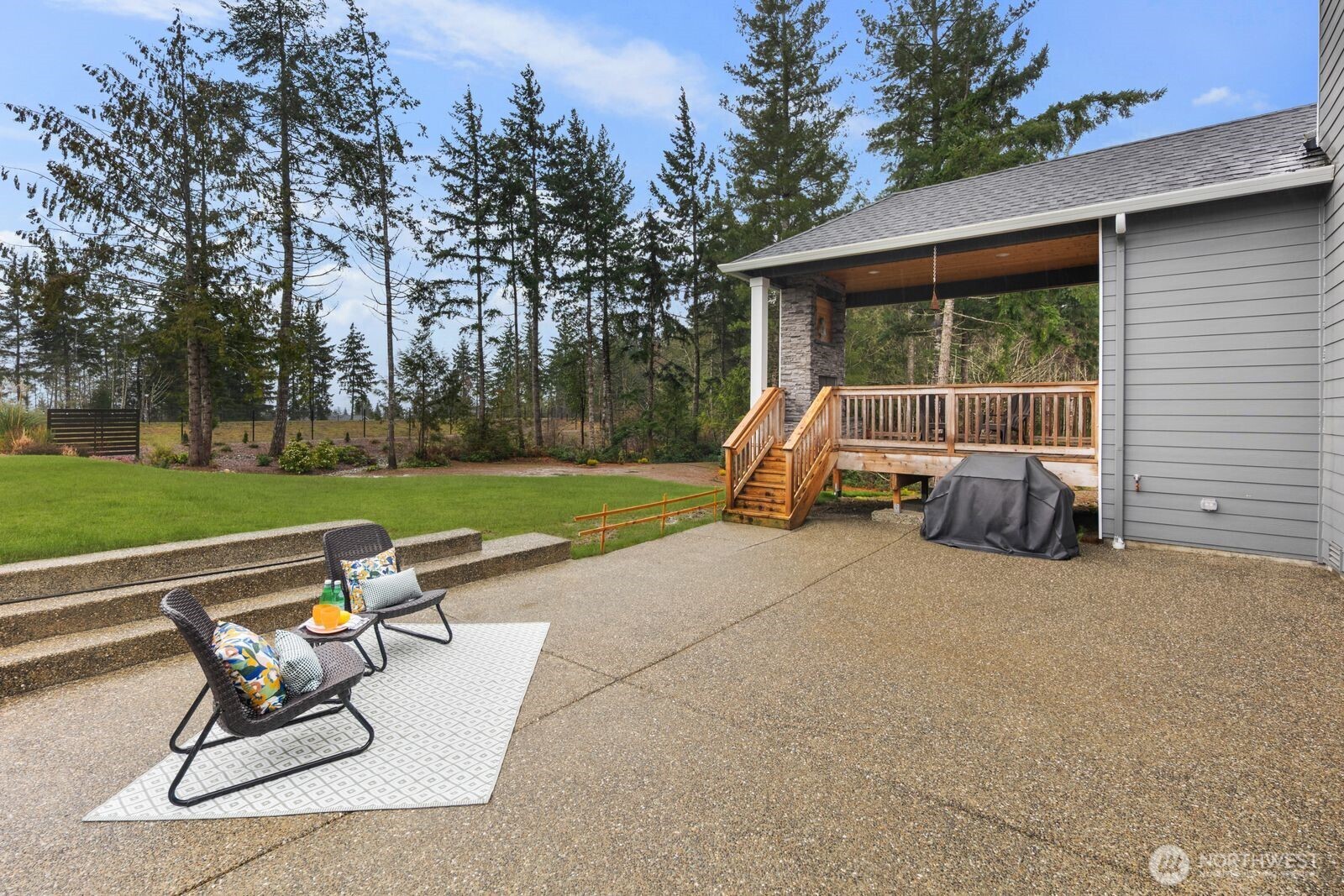 5492 Skyfall Place NW, Bremerton, WA 98312