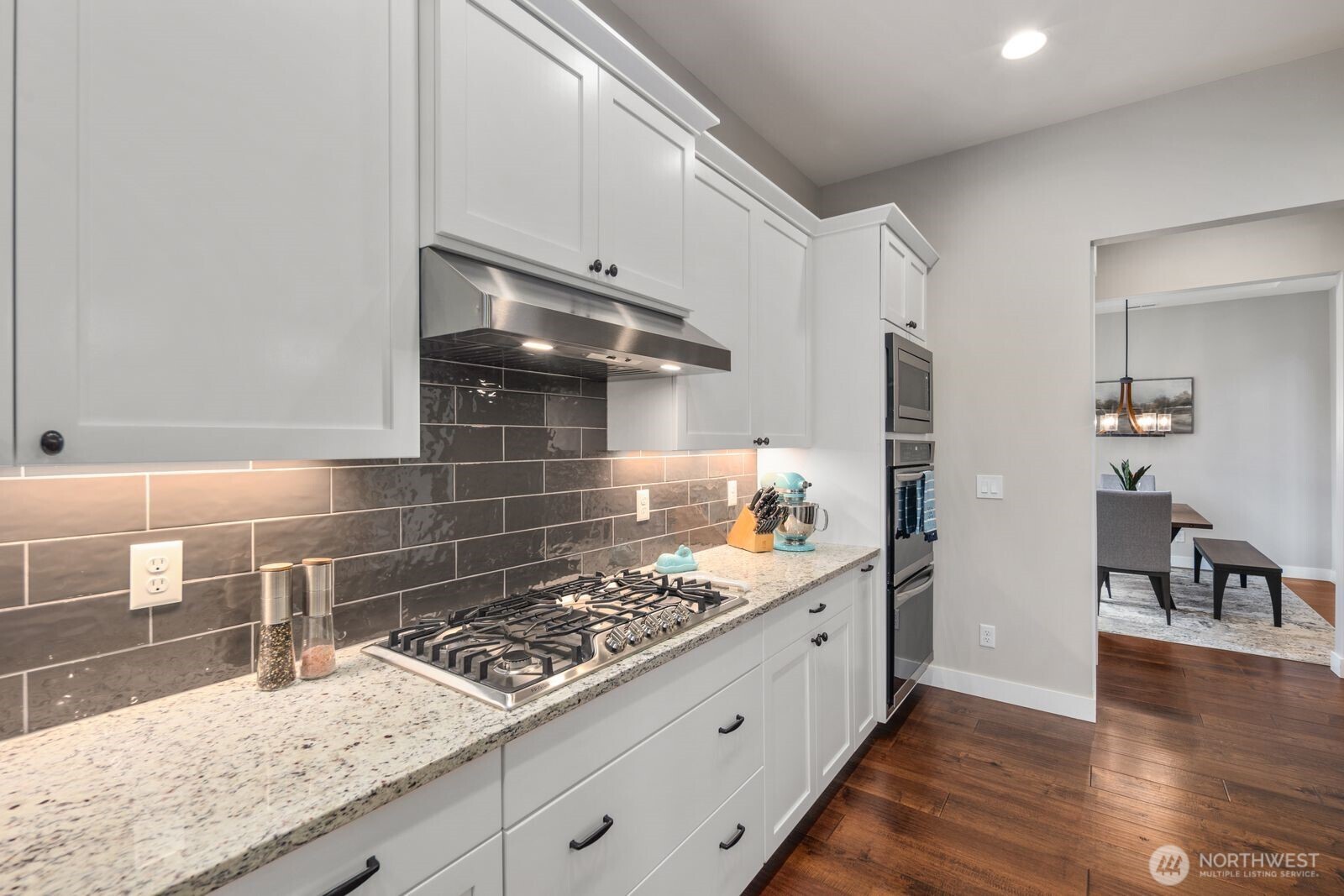 5492 Skyfall Place NW, Bremerton, WA 98312