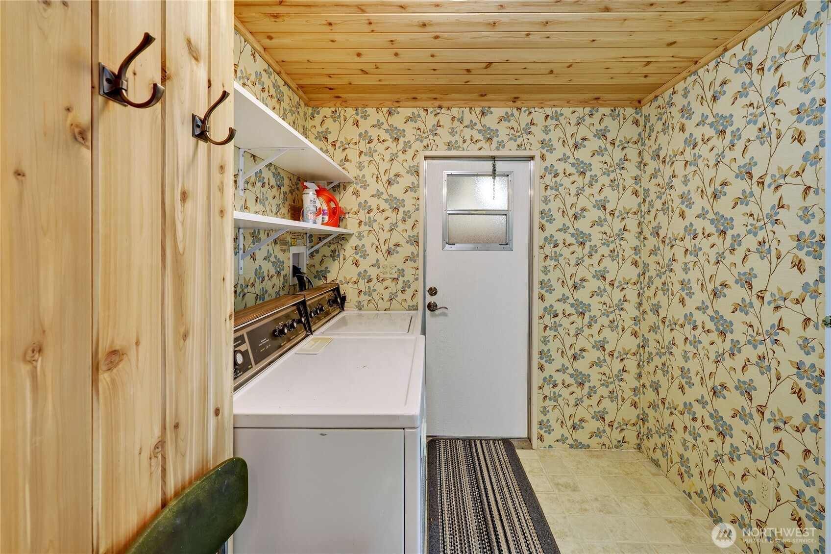 170 Cirque Drive , Brinnon, WA 98320