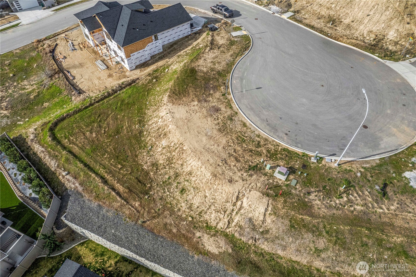 978 Spring Mountain Drive , Wenatchee, WA 98801