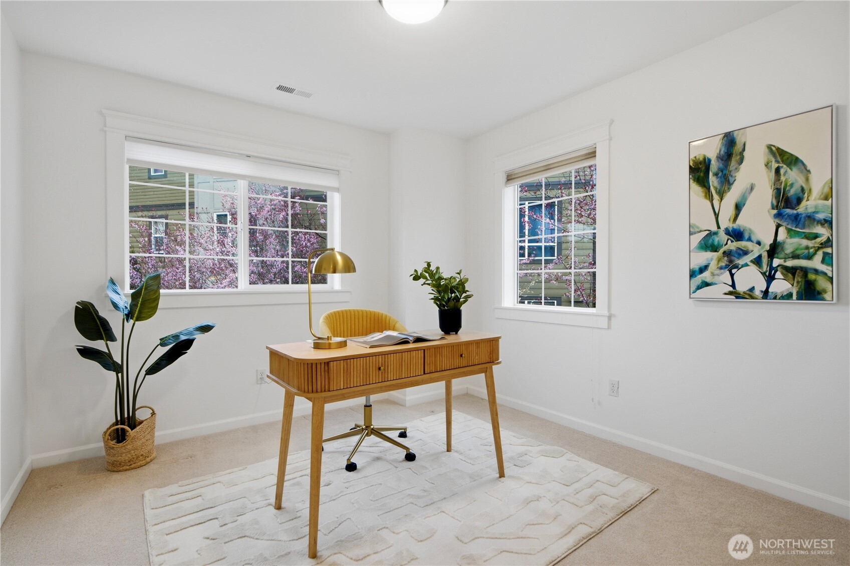 2557 NE Park Dr , Issaquah, WA 98029