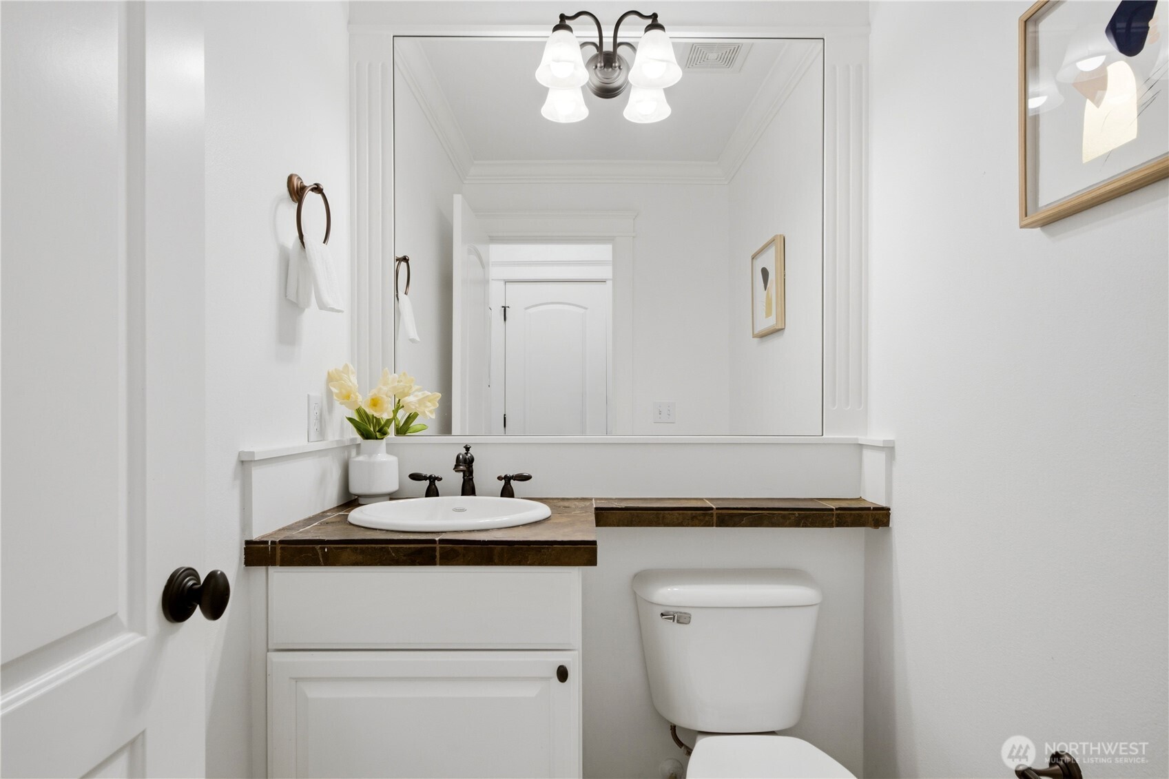 2557 NE Park Dr , Issaquah, WA 98029