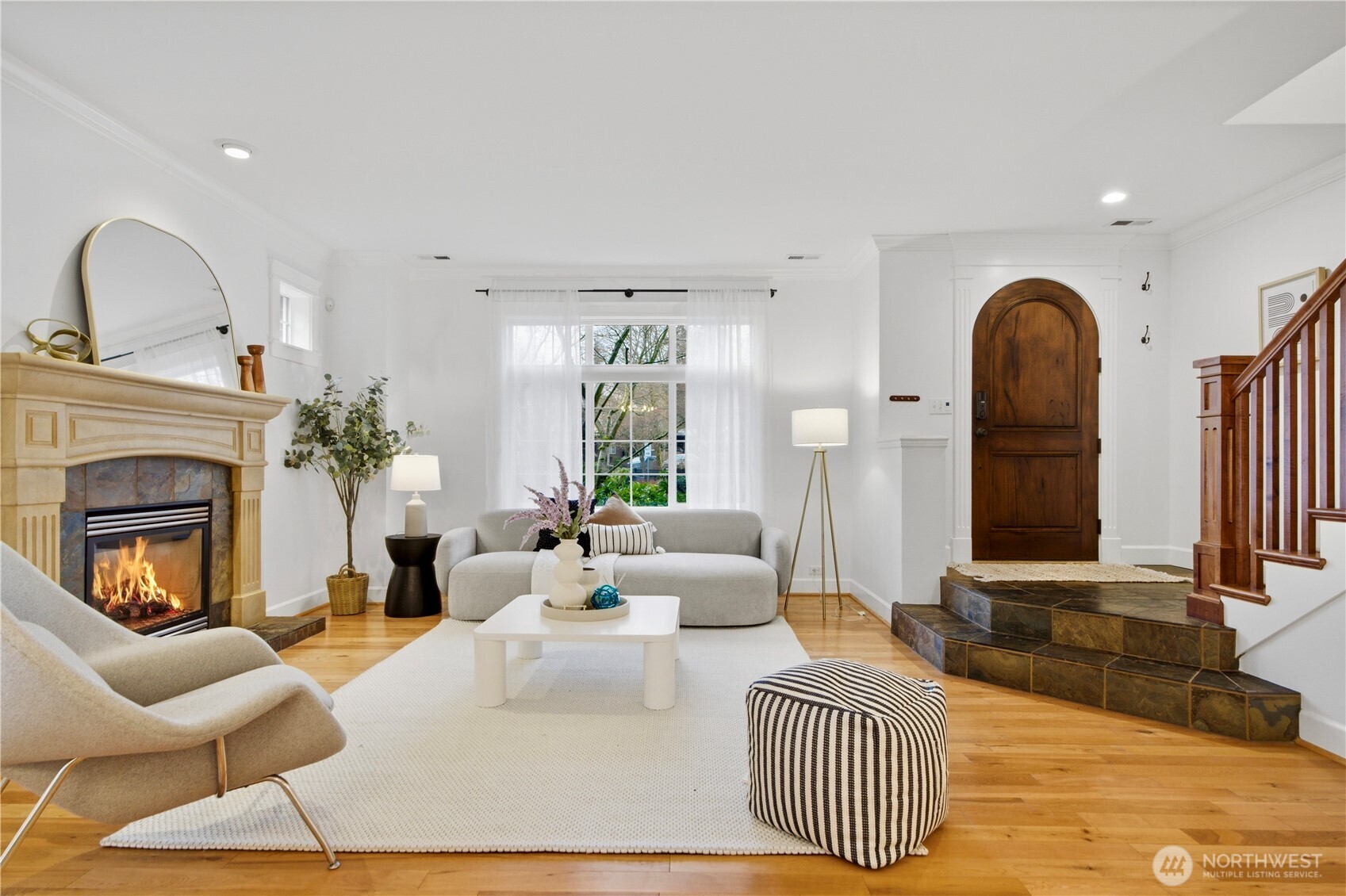 2557 NE Park Dr , Issaquah, WA 98029