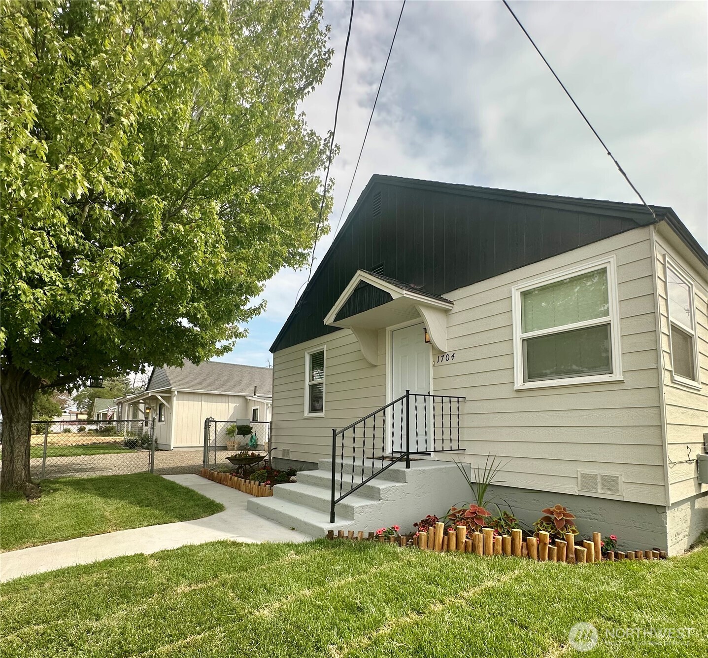 1704 & 1708 Walla Walla Avenue , Walla Walla, WA 99362