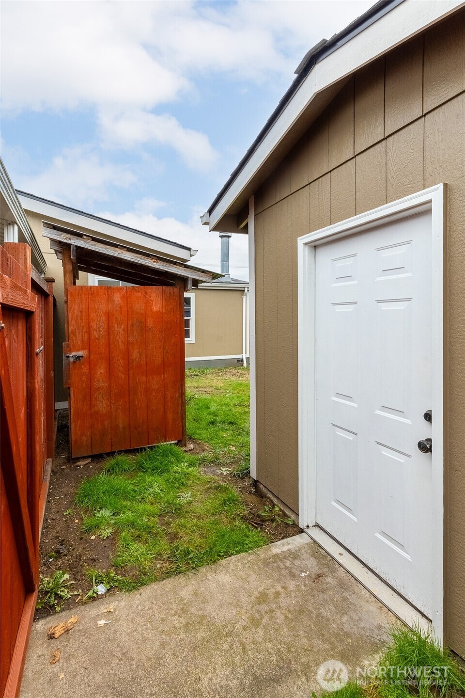 20309 77th Avenue Ct E, Spanaway, WA 98387