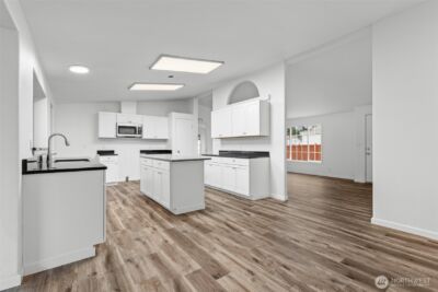 20309 77th Avenue Ct E, Spanaway, WA 98387 - Photo 9