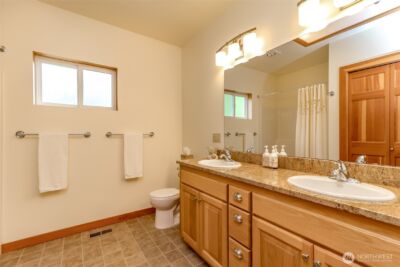 6121 Madrona Drive NE, Tacoma, WA 98422 - Photo 28