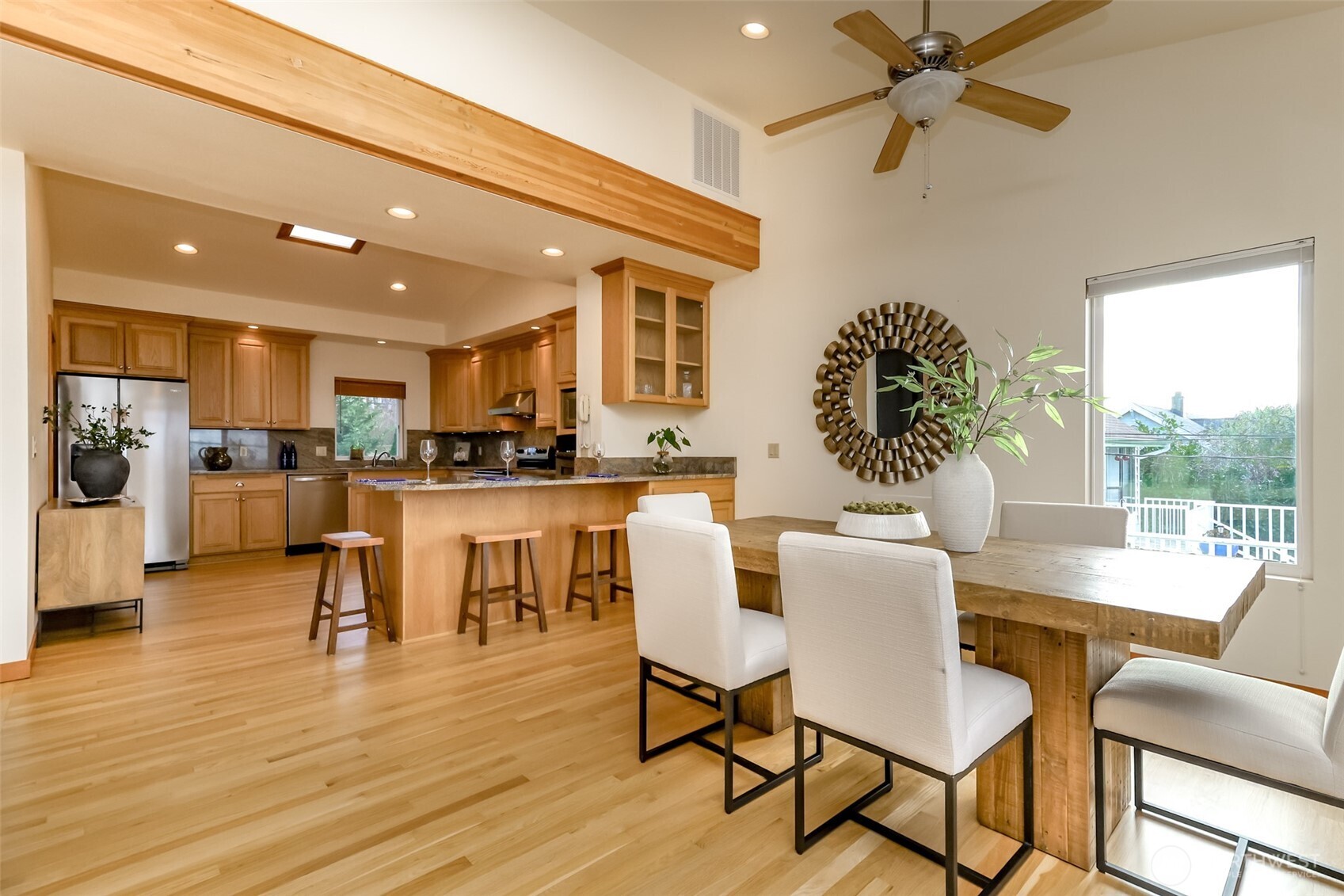 6121 Madrona Drive NE, Tacoma, WA 98422