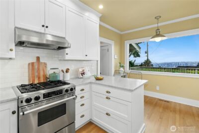 110 Smith Street , Seattle, WA 98109 - Photo 12