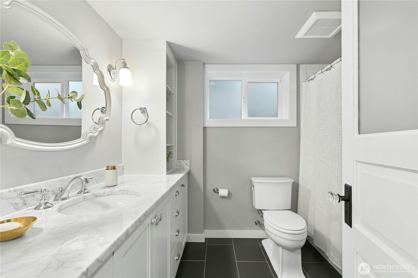 110 Smith Street , Seattle, WA 98109