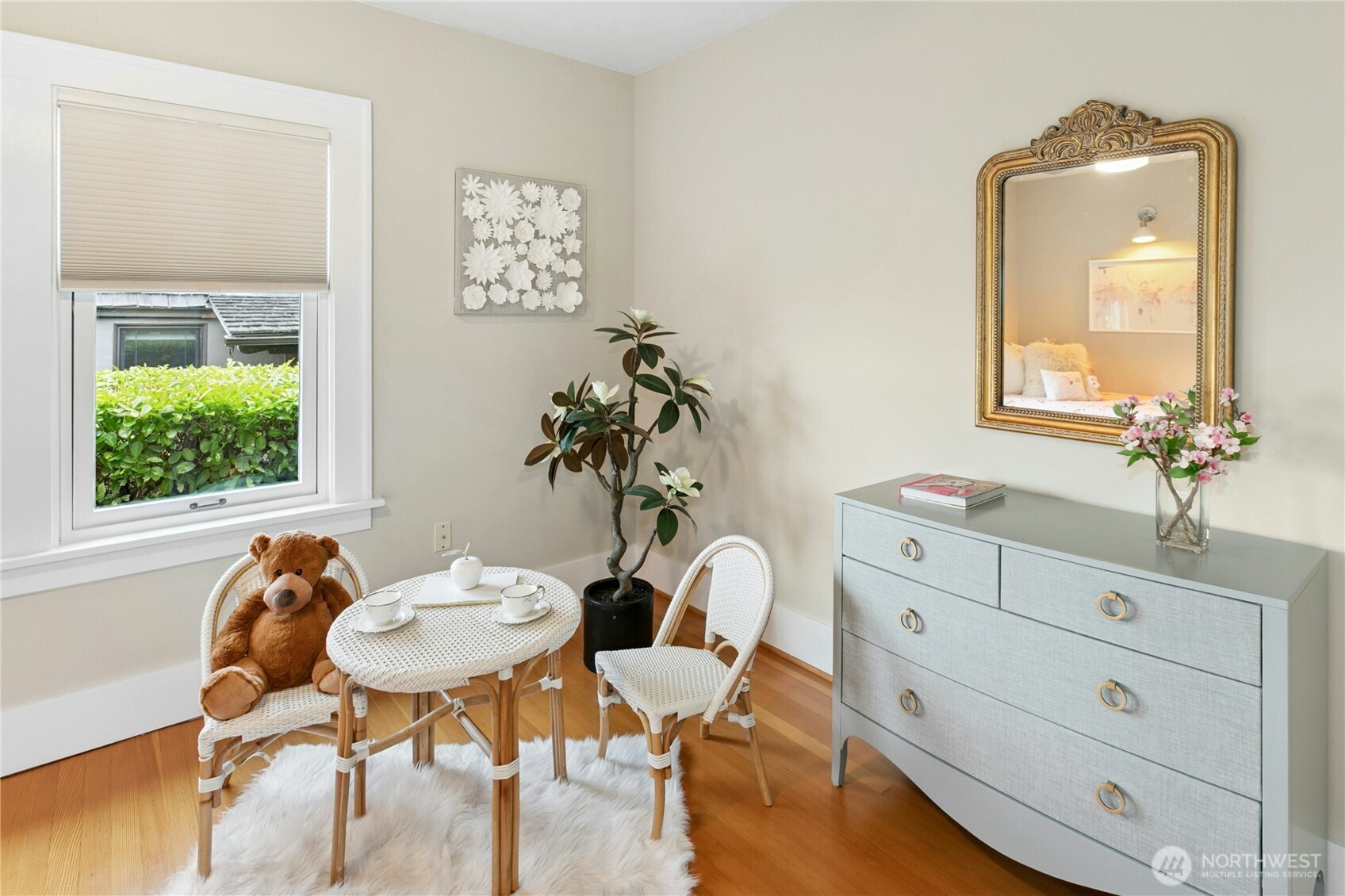 110 Smith Street , Seattle, WA 98109