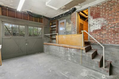 110 Smith Street , Seattle, WA 98109 - Photo 33