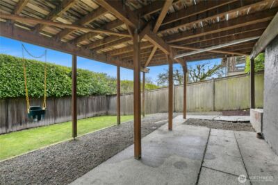 110 Smith Street , Seattle, WA 98109 - Photo 35