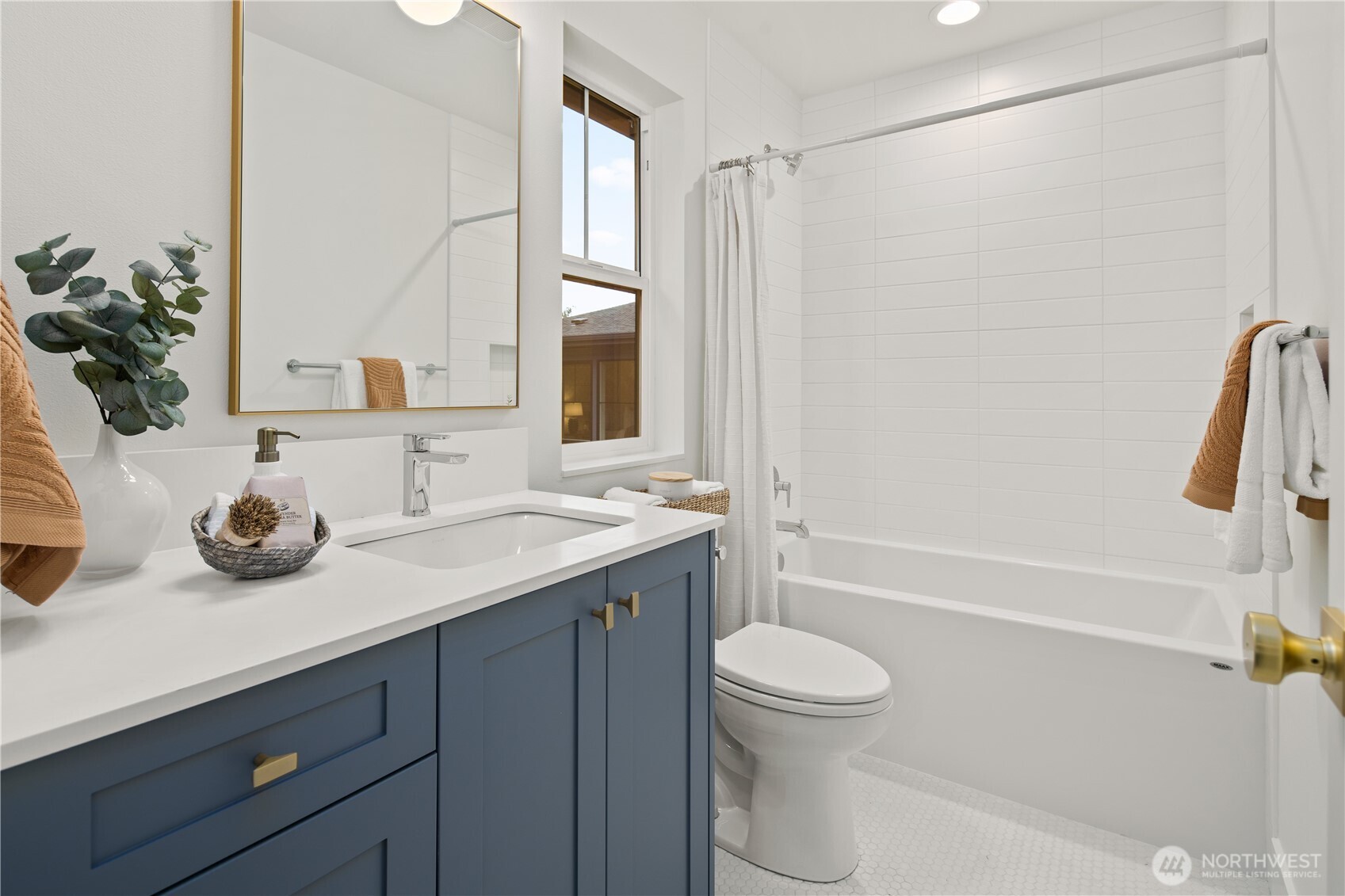 333 18th Avenue , Kirkland, WA 98033