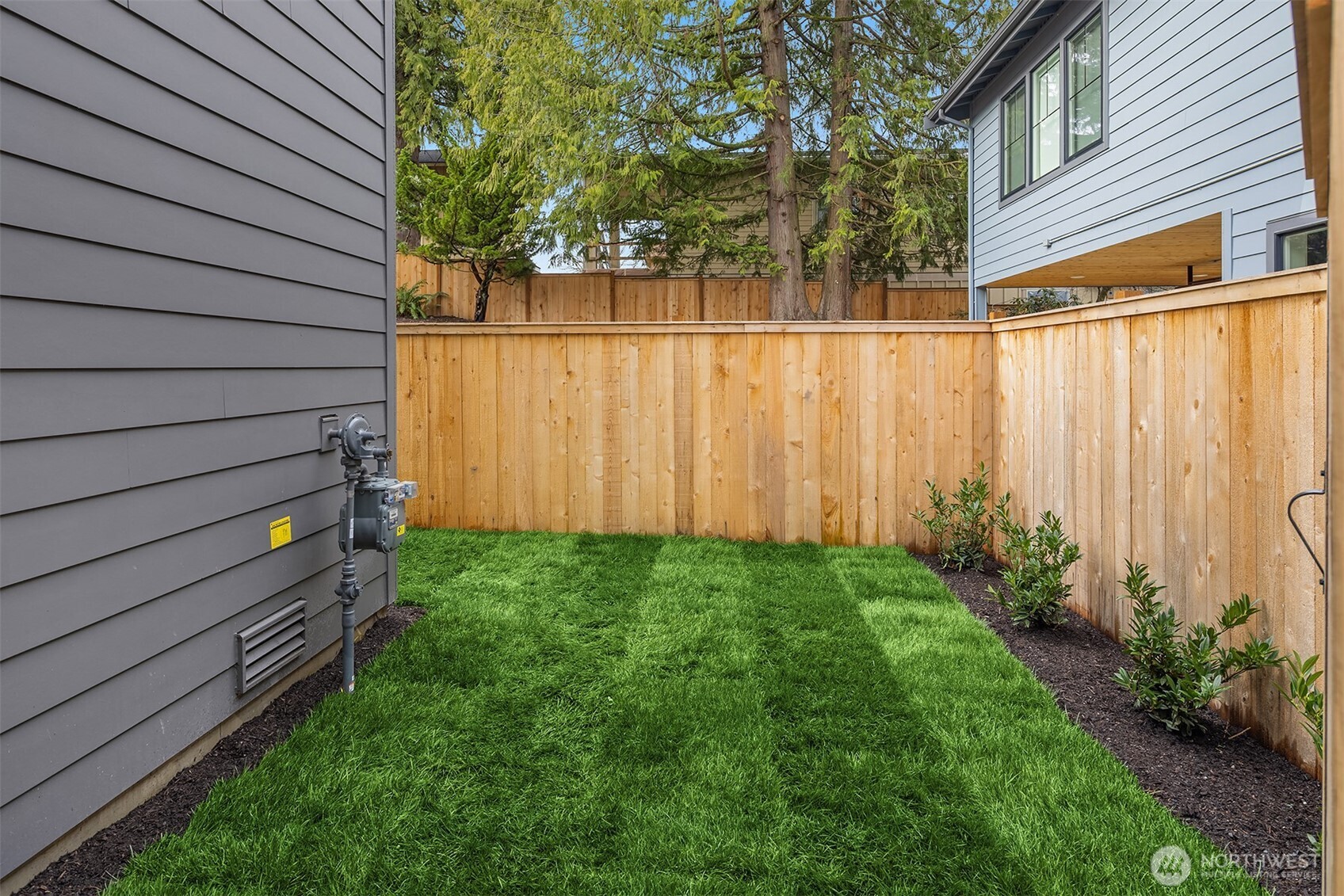 333 18th Avenue , Kirkland, WA 98033