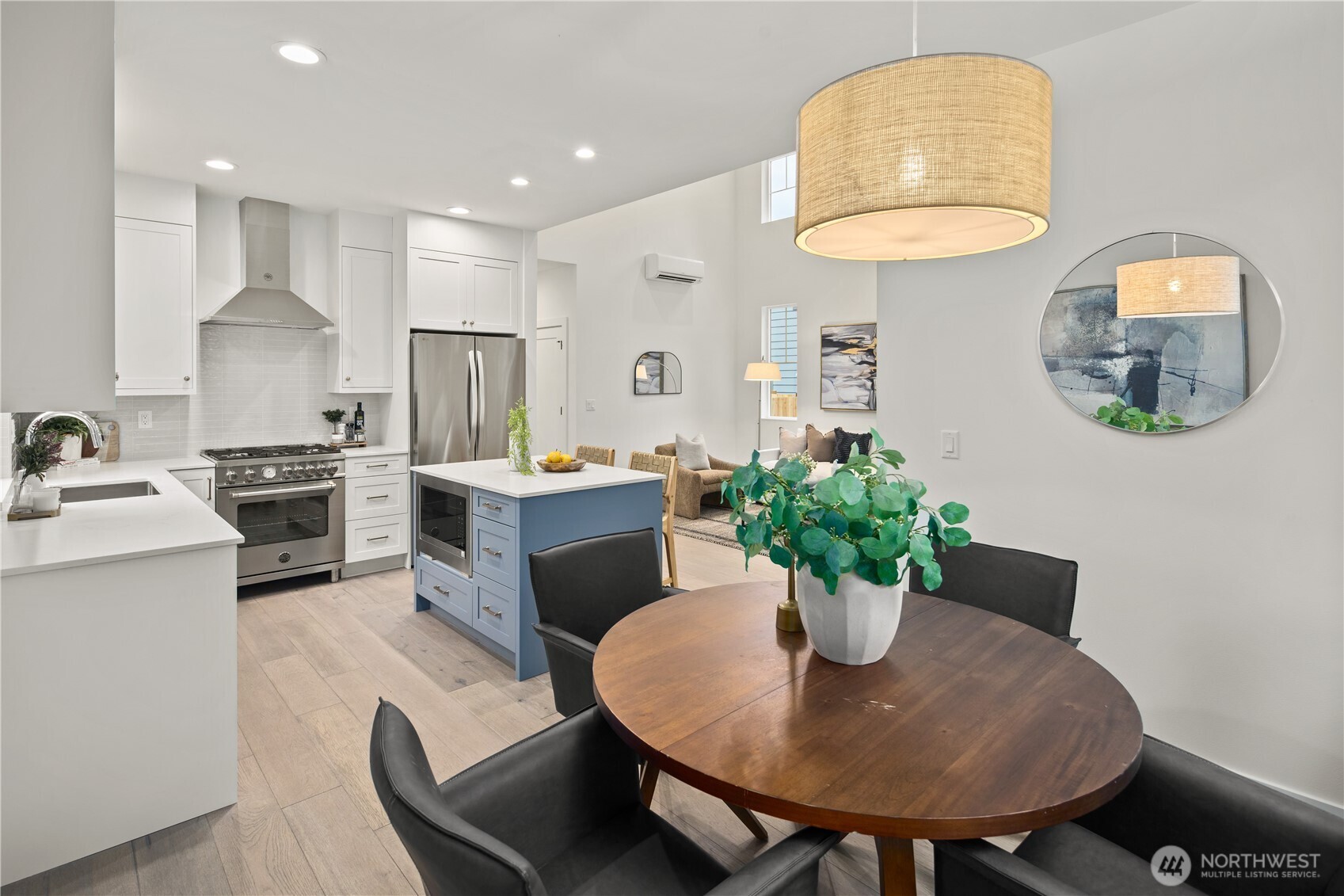 333 18th Avenue , Kirkland, WA 98033