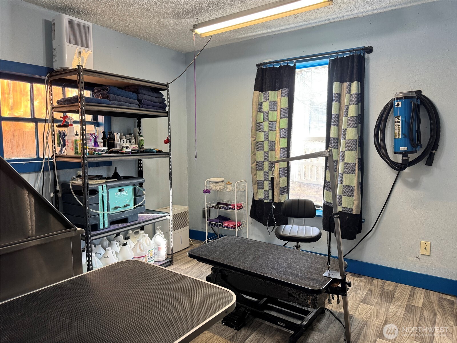 61 N Kean Street , Republic, WA 99166