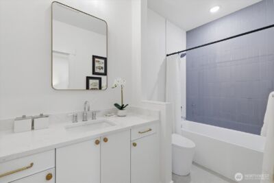 2010 Fairview Avenue E #B, Seattle, WA 98102 - Photo 28