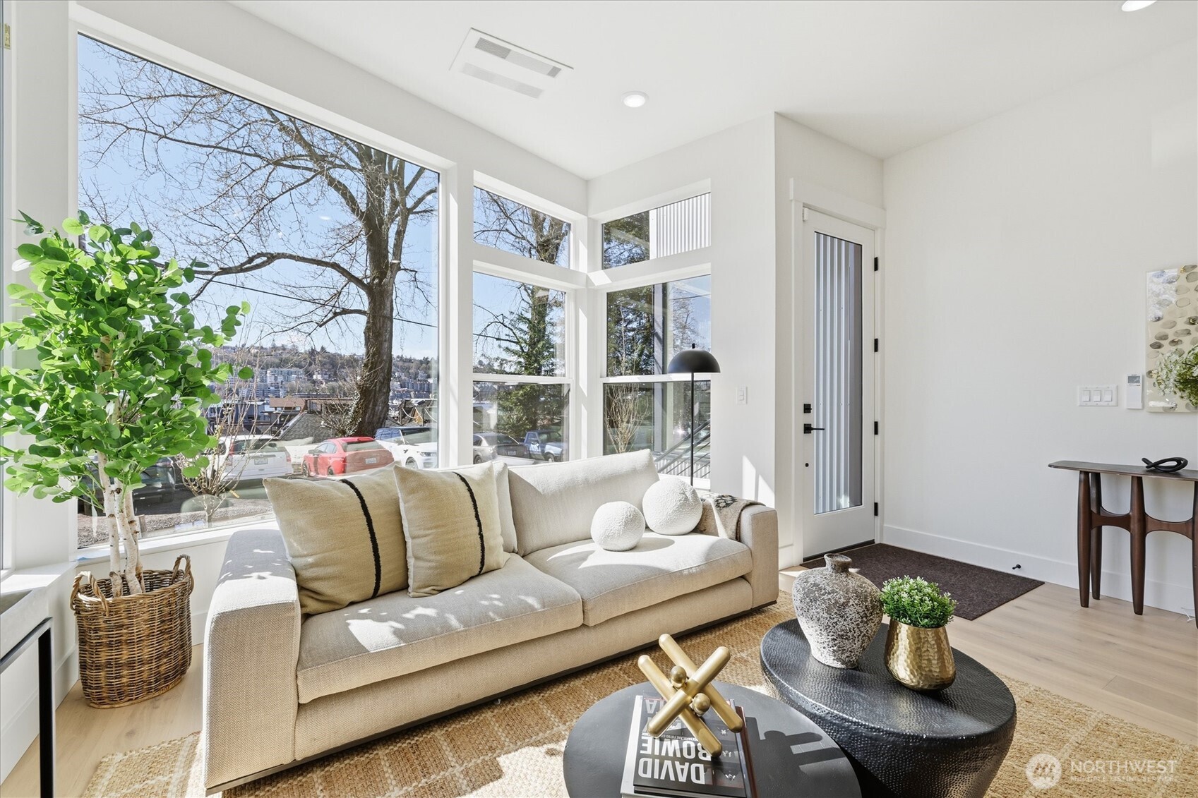 2010 Fairview Avenue E #B, Seattle, WA 98102