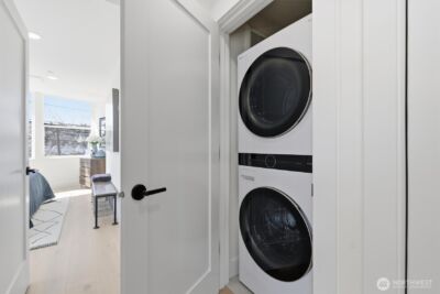 2010 Fairview Avenue E #A, Seattle, WA 98102 - Photo 22