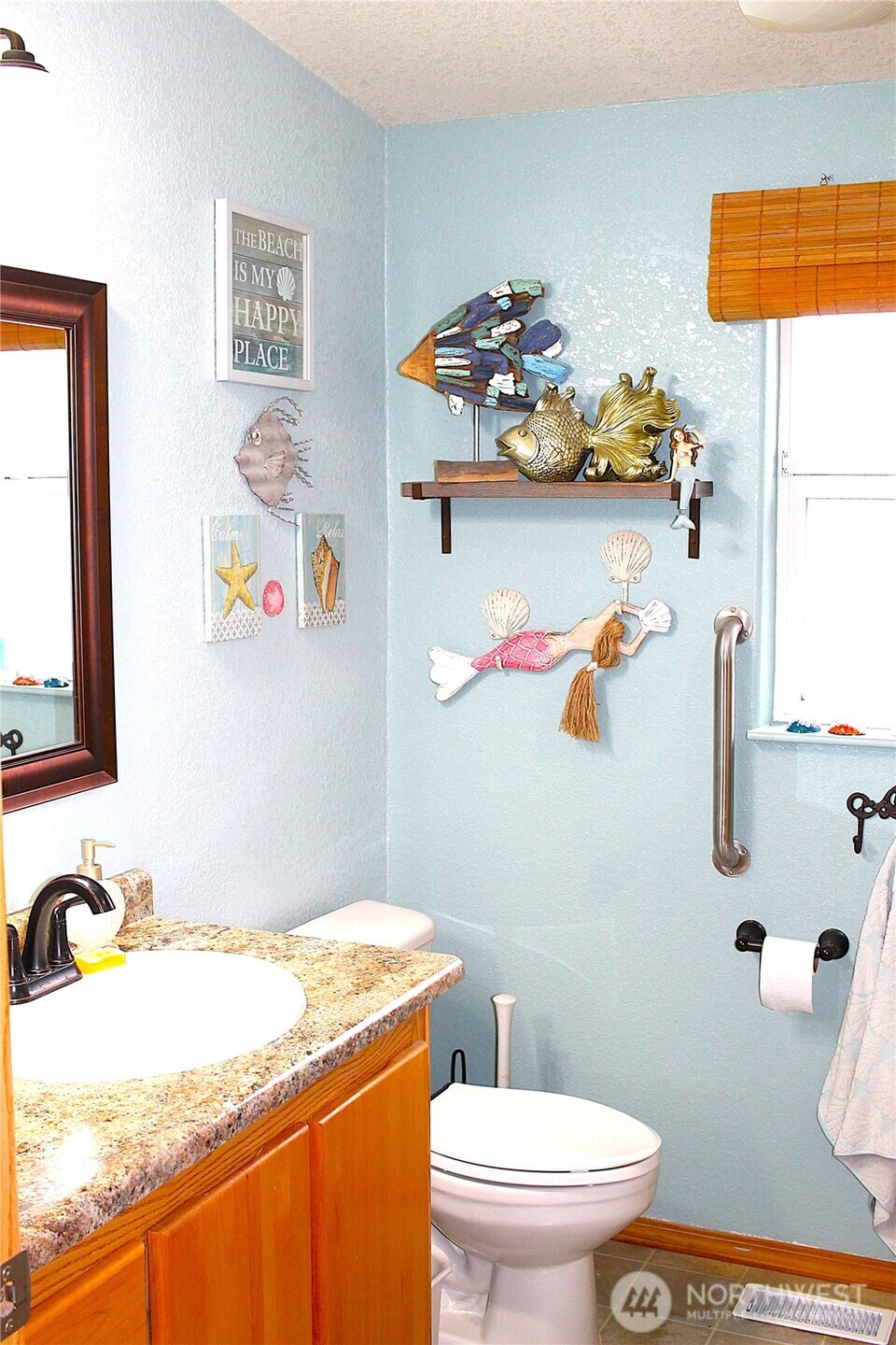 521 N Hoquiam Street , Westport, WA 98595