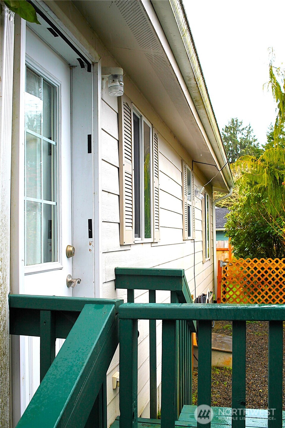 521 N Hoquiam Street , Westport, WA 98595