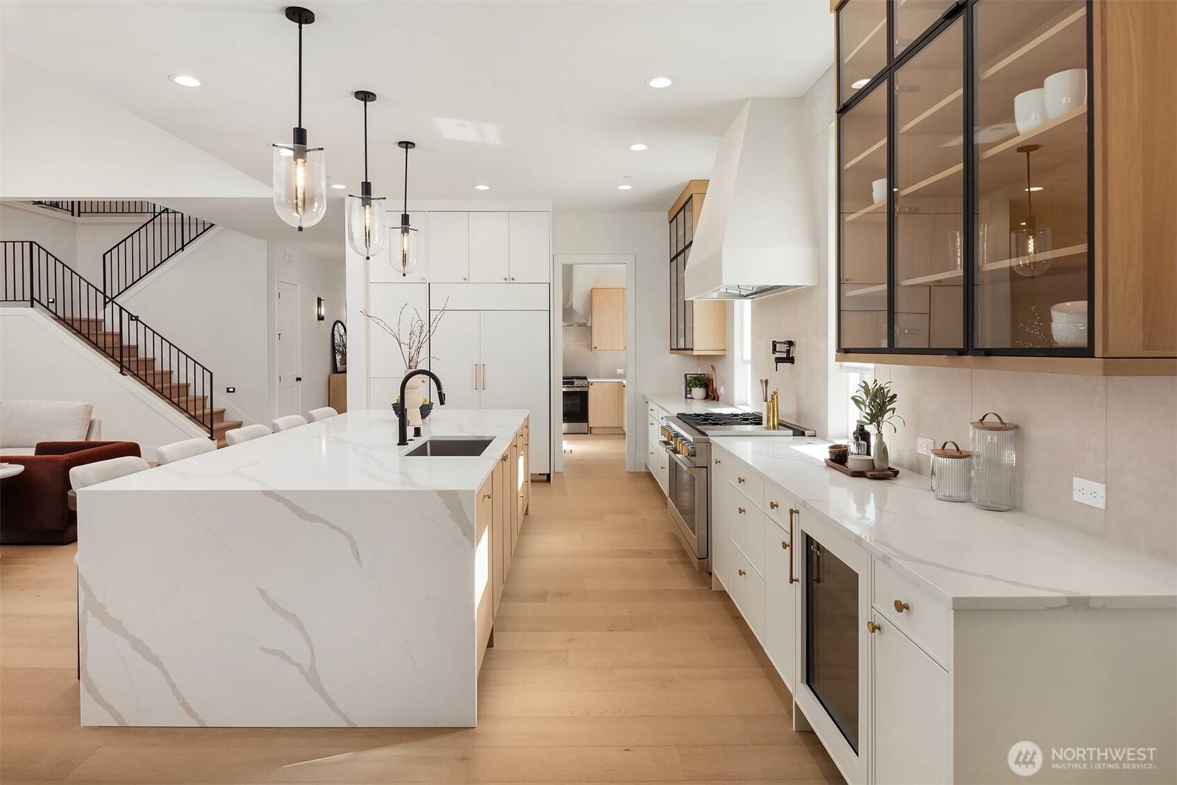 1917 166th Place NE, Bellevue, WA 98008