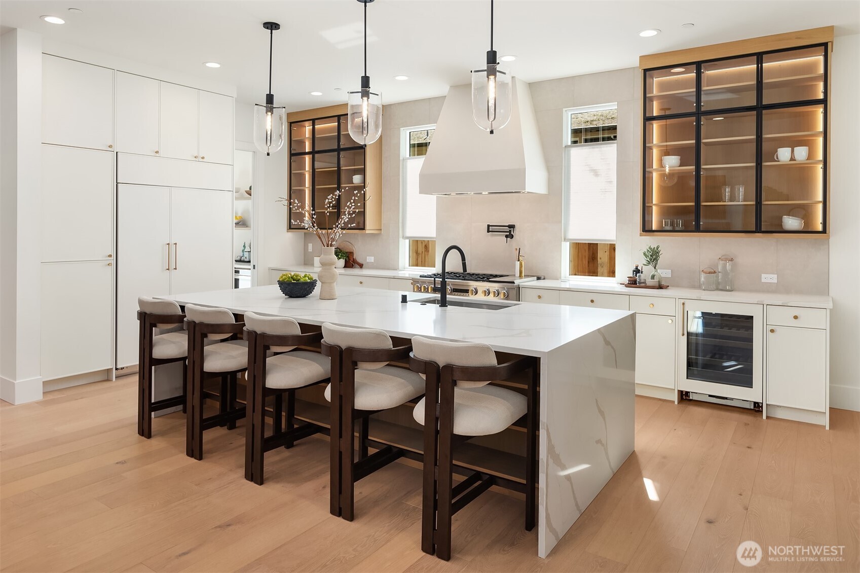 1917 166th Place NE, Bellevue, WA 98008