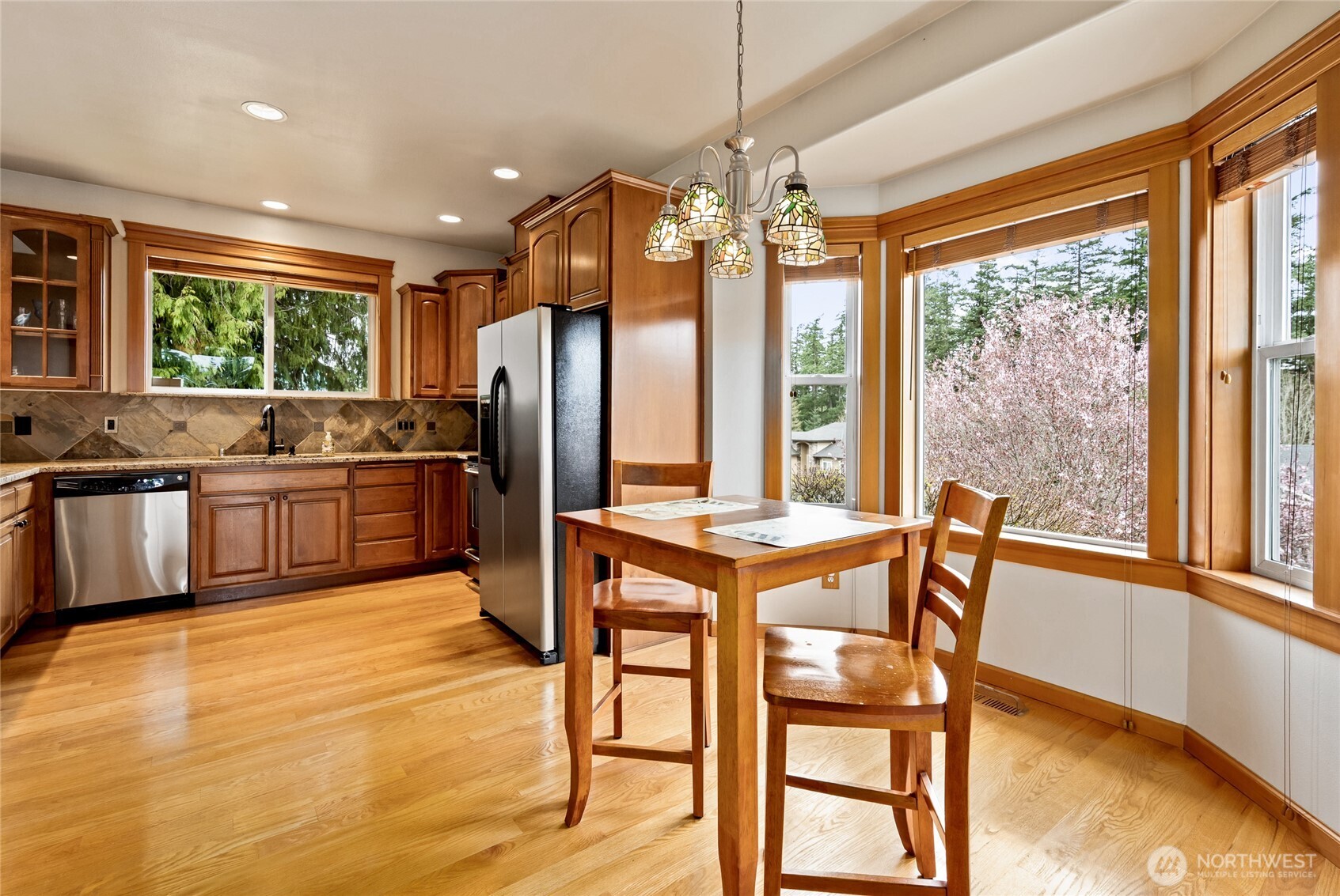 1140 Matterhorn Loop , Camano Island, WA 98282