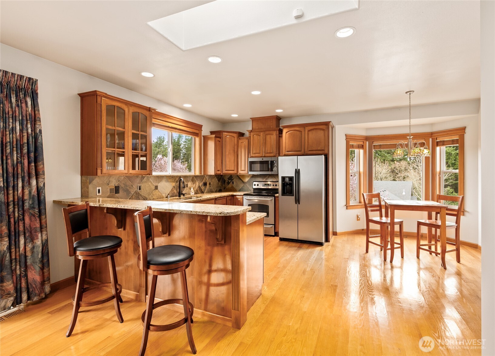 1140 Matterhorn Loop , Camano Island, WA 98282