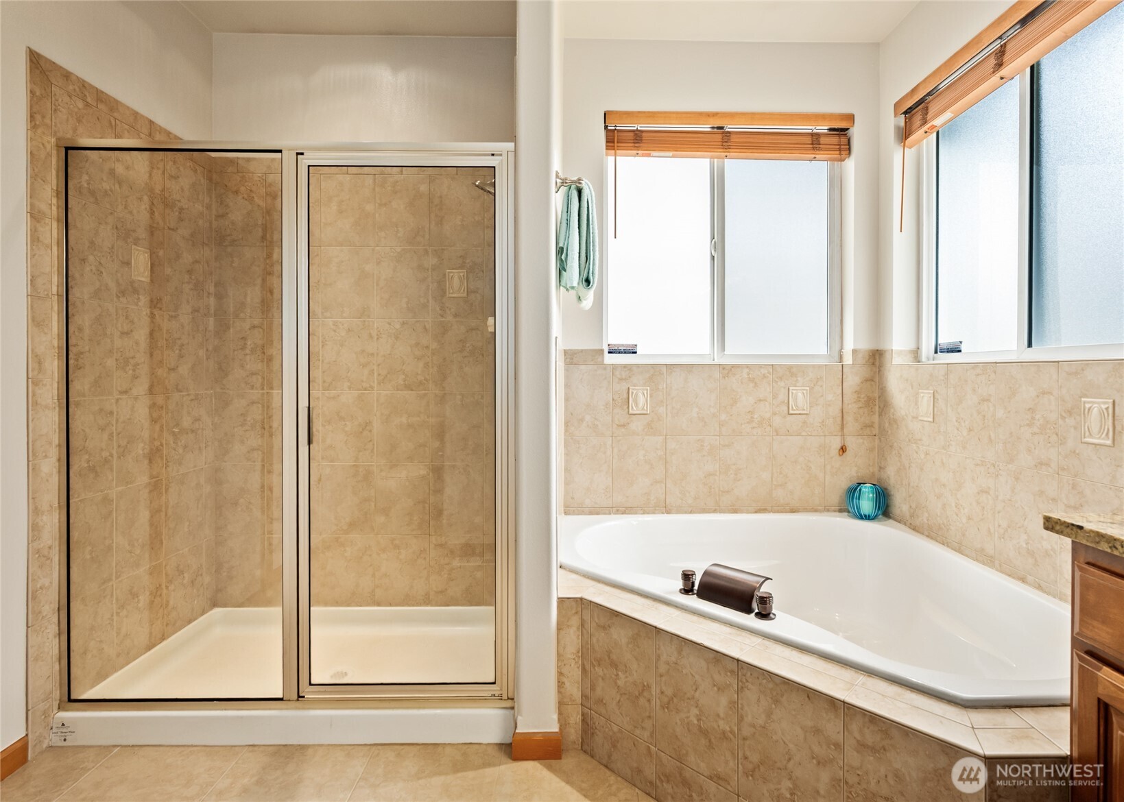 1140 Matterhorn Loop , Camano Island, WA 98282