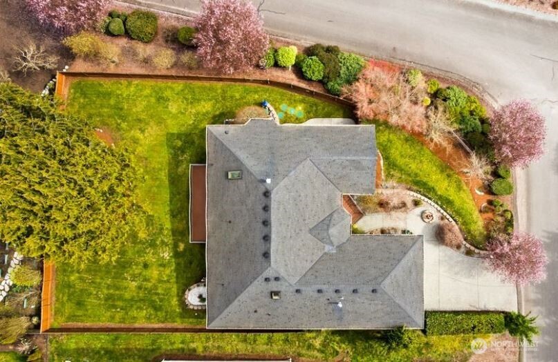 1140 Matterhorn Loop , Camano Island, WA 98282