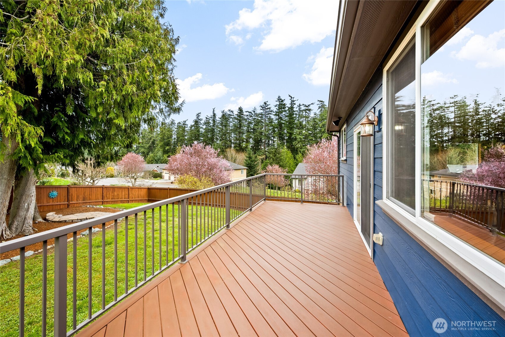 1140 Matterhorn Loop , Camano Island, WA 98282