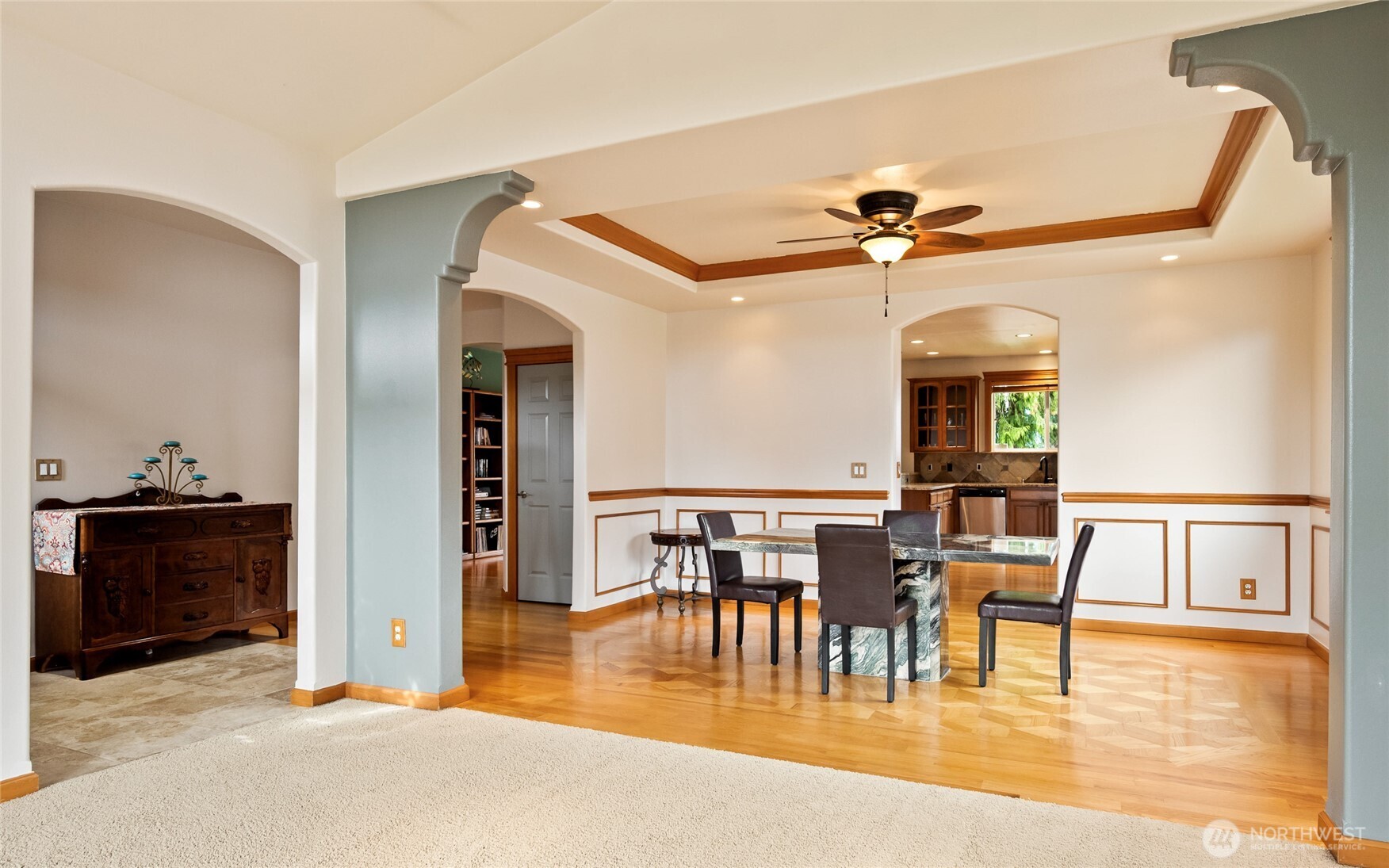 1140 Matterhorn Loop , Camano Island, WA 98282