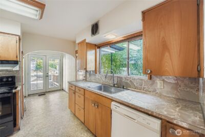 2834 30th Avenue S, Seattle, WA 98144 - Photo 10