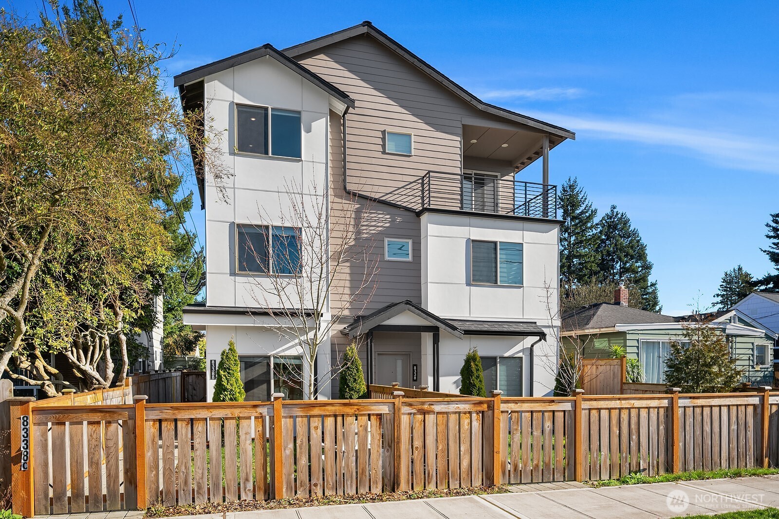 8338 27th Avenue NW #B, Seattle, WA 98117