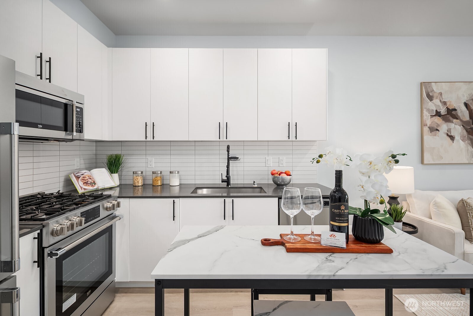 8338 27th Avenue NW #B, Seattle, WA 98117