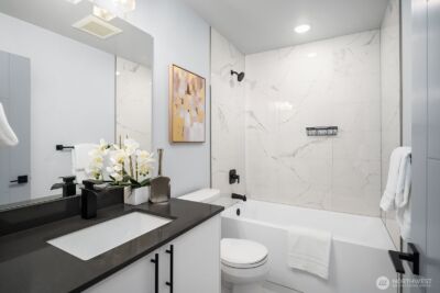 8338 27th Avenue NW #B, Seattle, WA 98117 - Photo 16