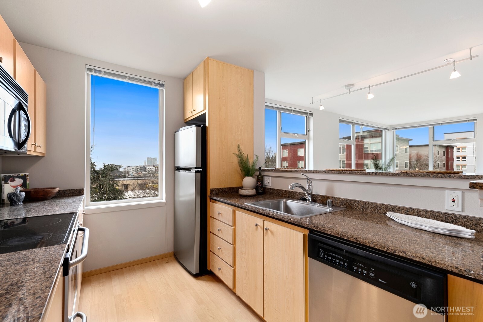 425 23rd Avenue S #A401, Seattle, WA 98144