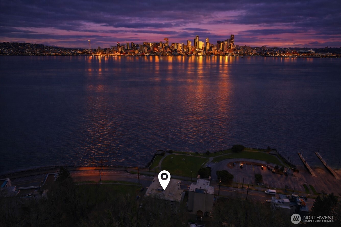 1101 Harbor Avenue SW #2D, Seattle, WA 98116