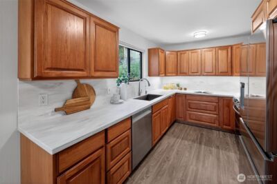 1101 Harbor Avenue SW #2D, Seattle, WA 98116 - Photo 7