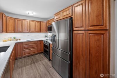 1101 Harbor Avenue SW #2D, Seattle, WA 98116 - Photo 9