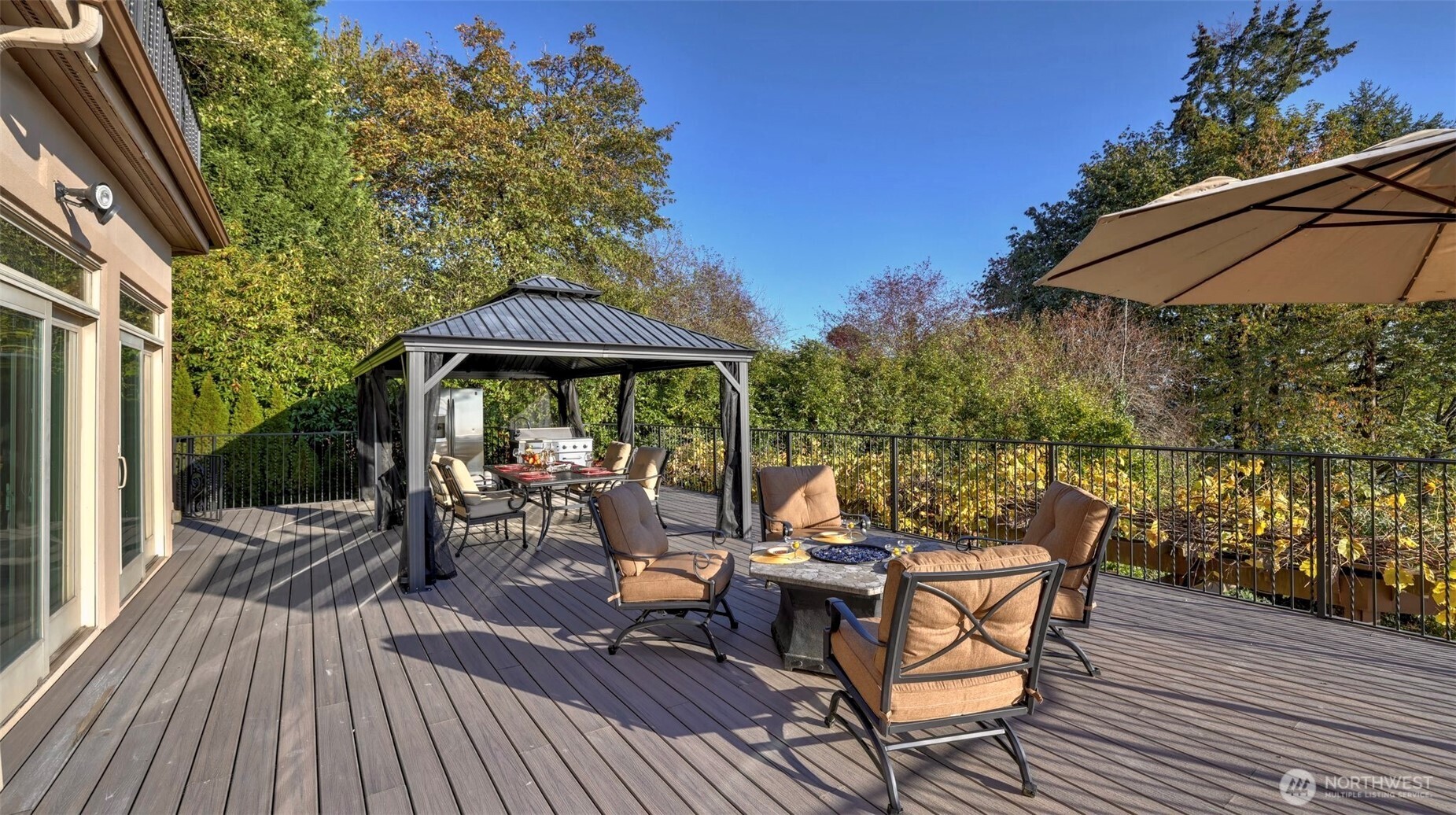 7909 78th Avenue SE, Mercer Island, WA 98040