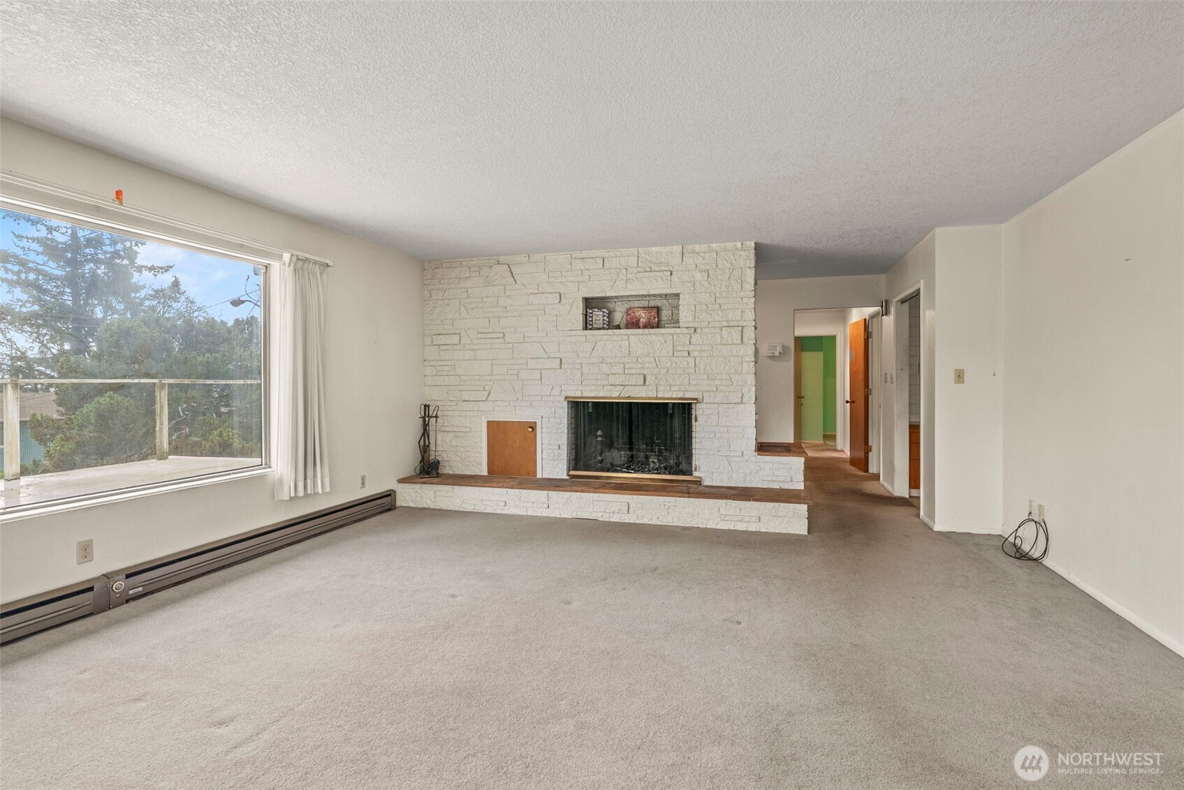 1241 Spruce Street , Longview, WA 98632