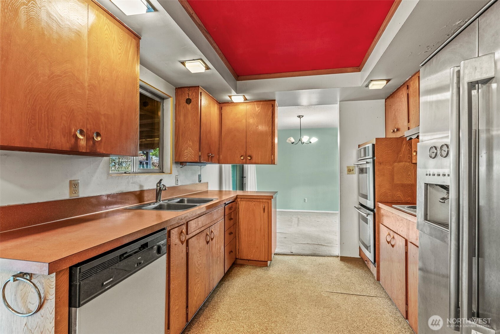 1241 Spruce Street , Longview, WA 98632