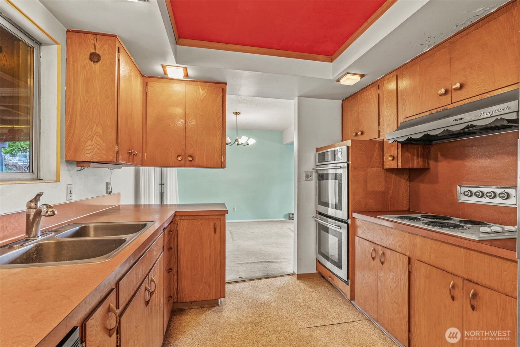 1241 Spruce Street , Longview, WA 98632