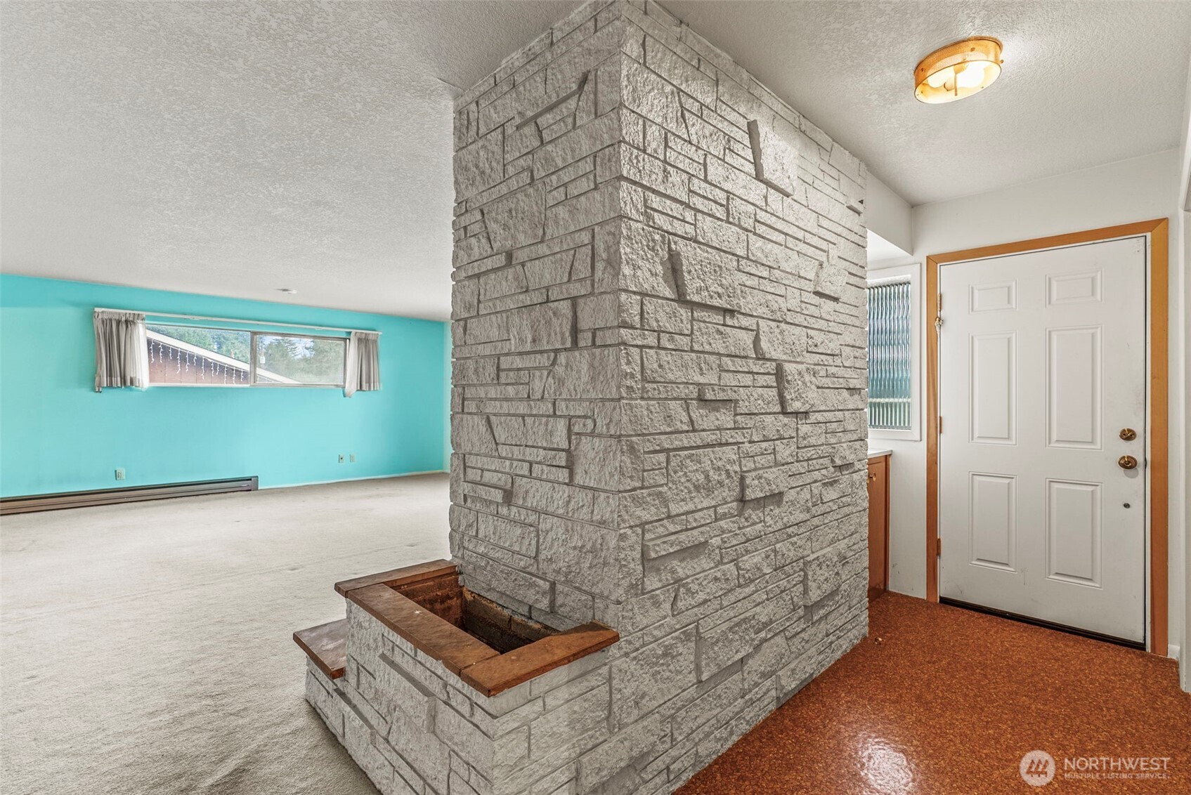 1241 Spruce Street , Longview, WA 98632